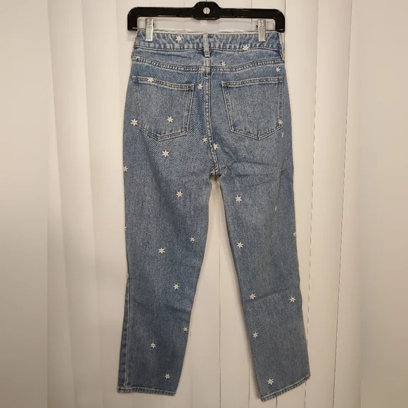 Pacsun light wash denim with embroidered flowers size 25 - Picture 2 of 5